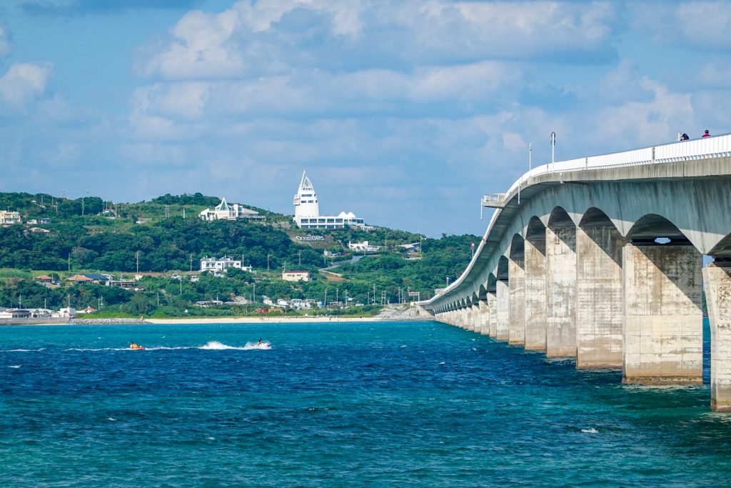 古宇利島（こうりじま)