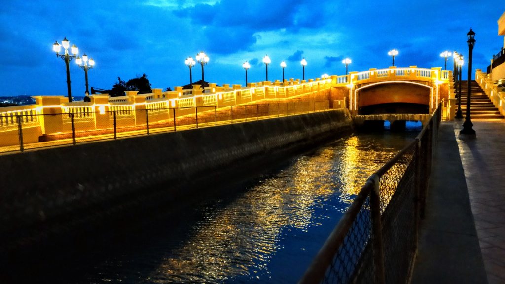 美浜アメリカンビレッジ