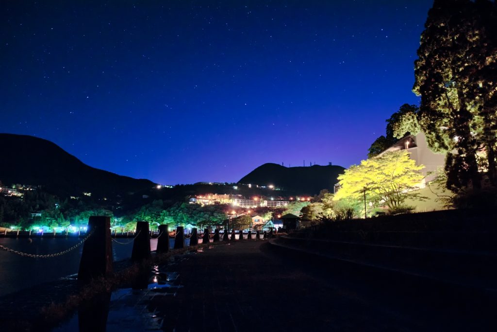 深夜の元箱根